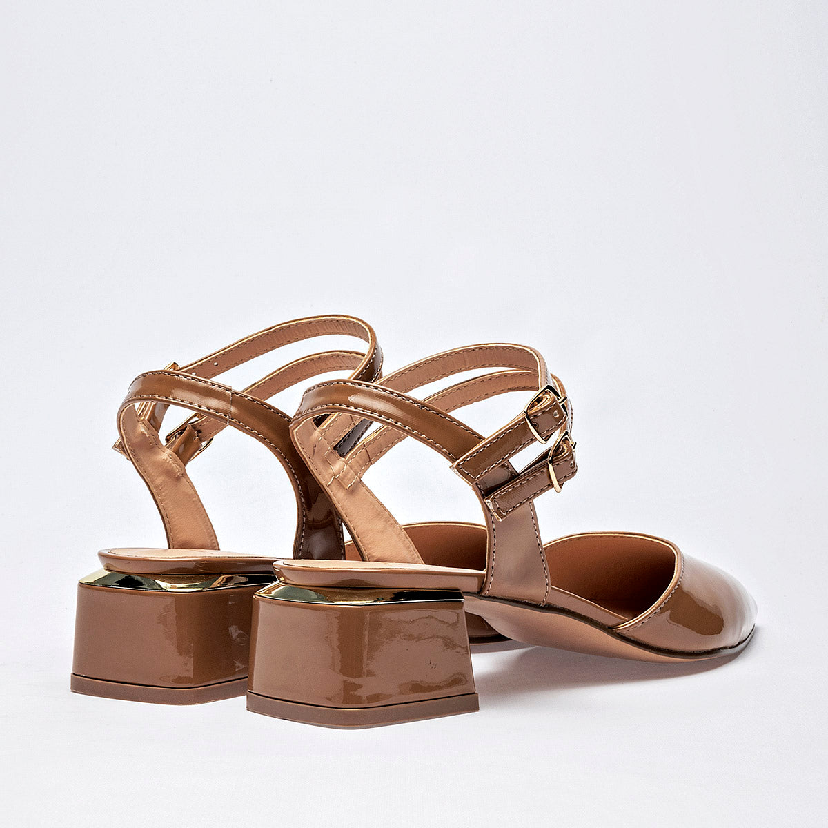 ZAPATO CASUAL MUJER PRAVIA 3064 CAMEL CHAROL