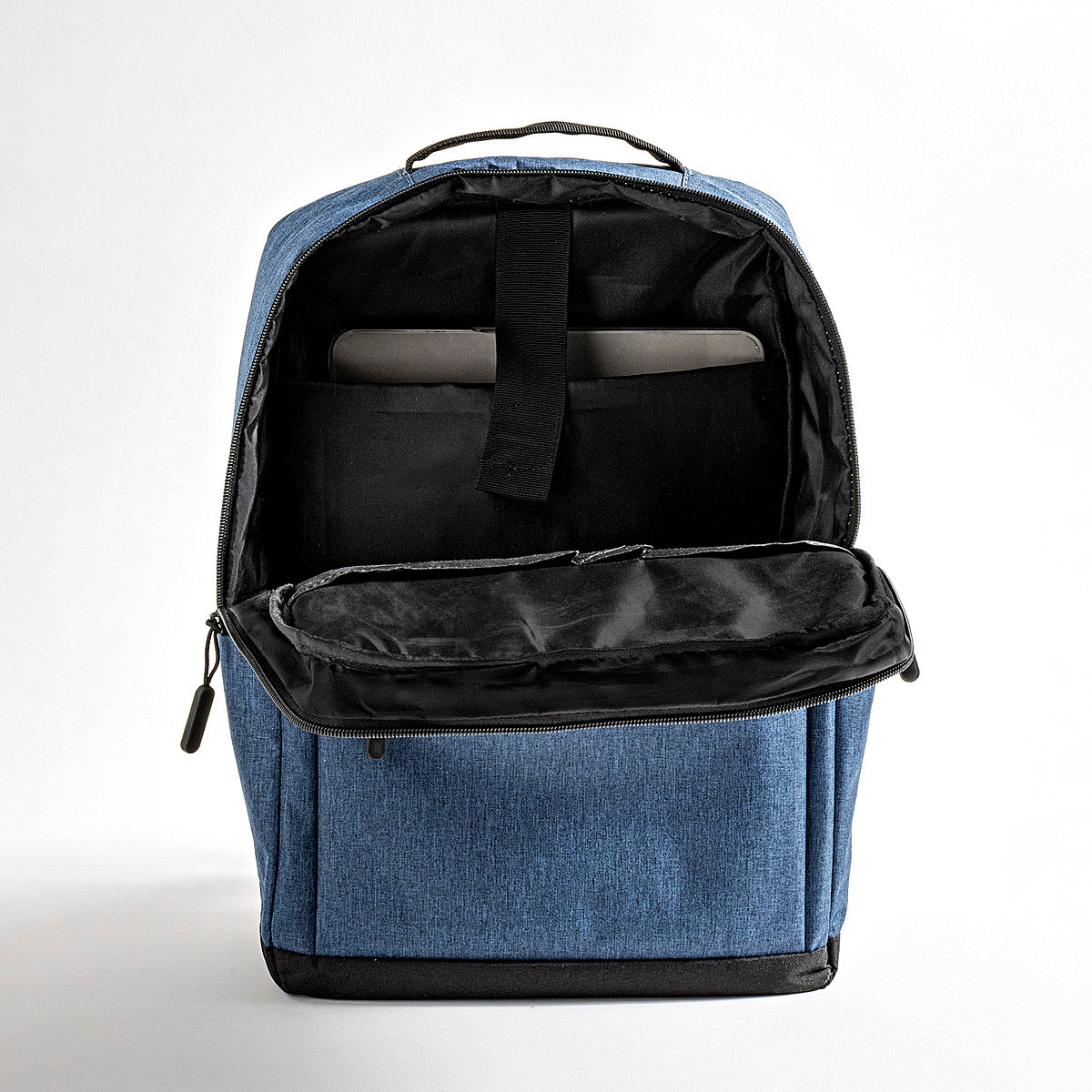 Mochilapara Unisex marca Charly Azul Marino cod. 137577