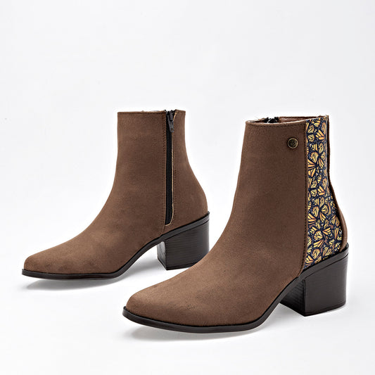      Botin Casual Mora Tierra Mujer Zoey Camel Tacon 6 Cm