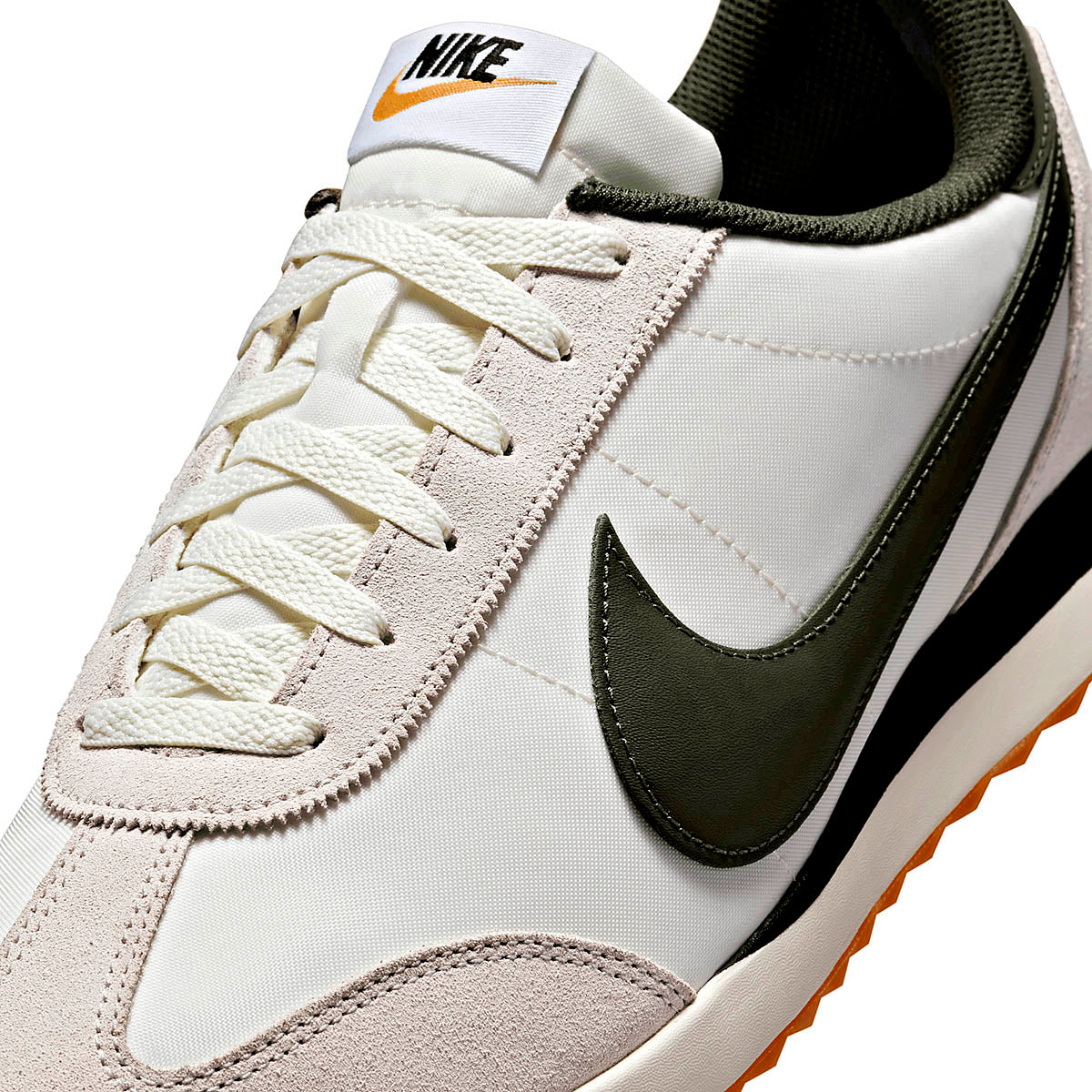 TENIS URBANO HOMBRE NIKE  Pacific BEIGE OLIVO