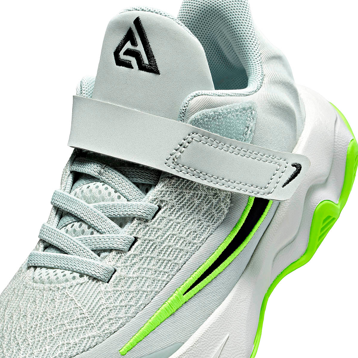 TENIS NIÑO DEPORTIVO NIKE Giannis Immortality 4 (PS) GRIS